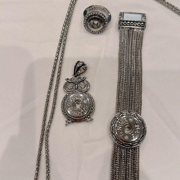 GingerSnap Lot - Picture 3 of 5